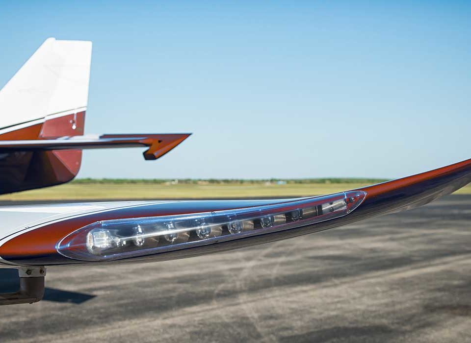 Closeup of Lancair Mako Wingtip