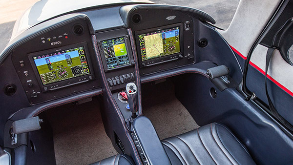 Lancair Mako cockpit