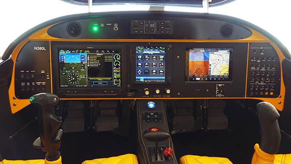 Lancair Barracuda panel