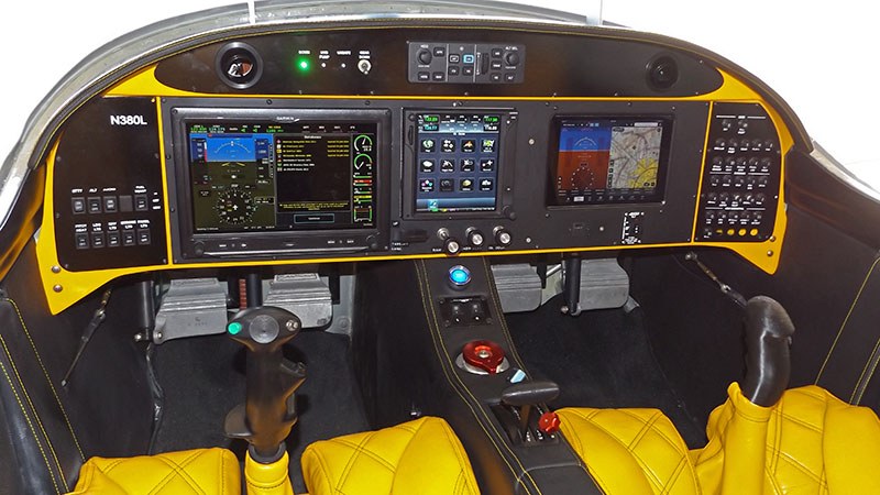 Lancair Barracuda N380L avionics