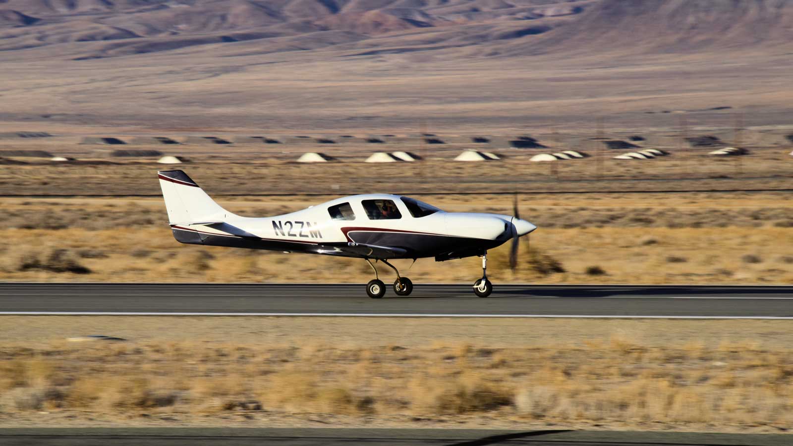 1997 Lancair IV-P – Pro-built by Greg McKenzie